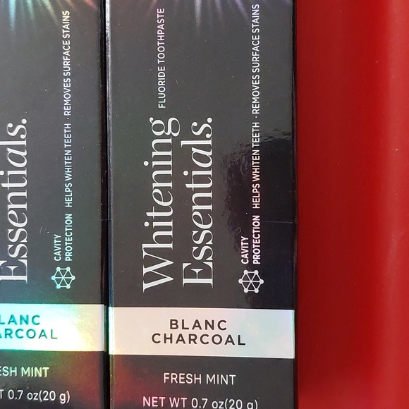 BUNDLE! Avon Charcoal Whitening Essentials; Fresh Mint flavor 0.7fl.oz FREE GIFT - Picture 2 of 13